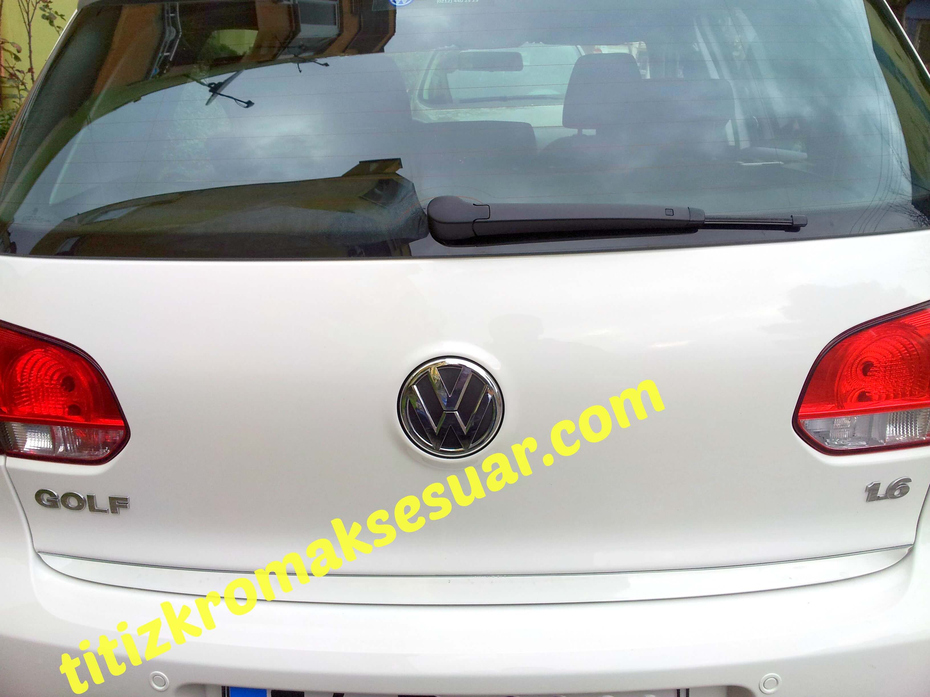 VOLKSWAGEN GOLF 7 KROM BAGAJ ALTI ÇITASI PASLANMAZ ÇELİK