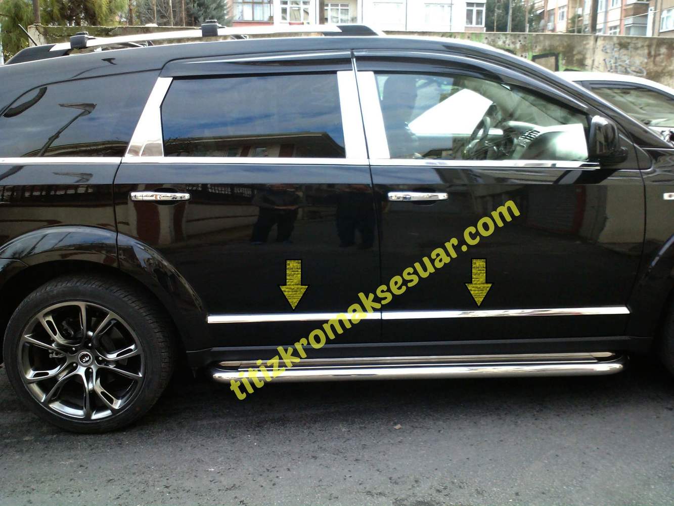 DODGE JOURNEY KROM YAN KAPI ÇITASI AKSESUARI 4 PARÇA PASLANMAZ ÇELİK